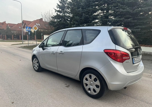 Opel Meriva cena 19900 przebieg: 165000, rok produkcji 2012 z Nidzica małe 137